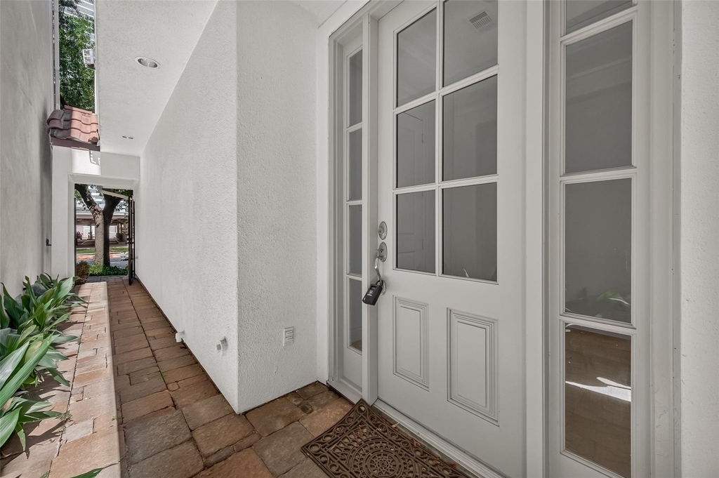 2907 Argonne Street - Photo 2