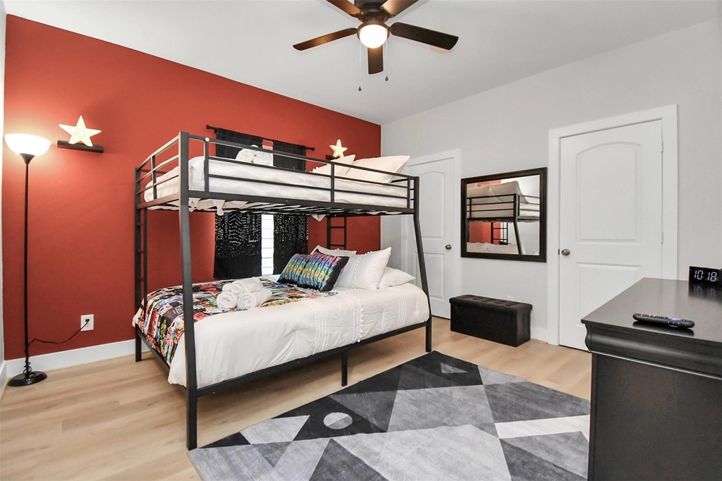 5718 Beall Street - Photo 15