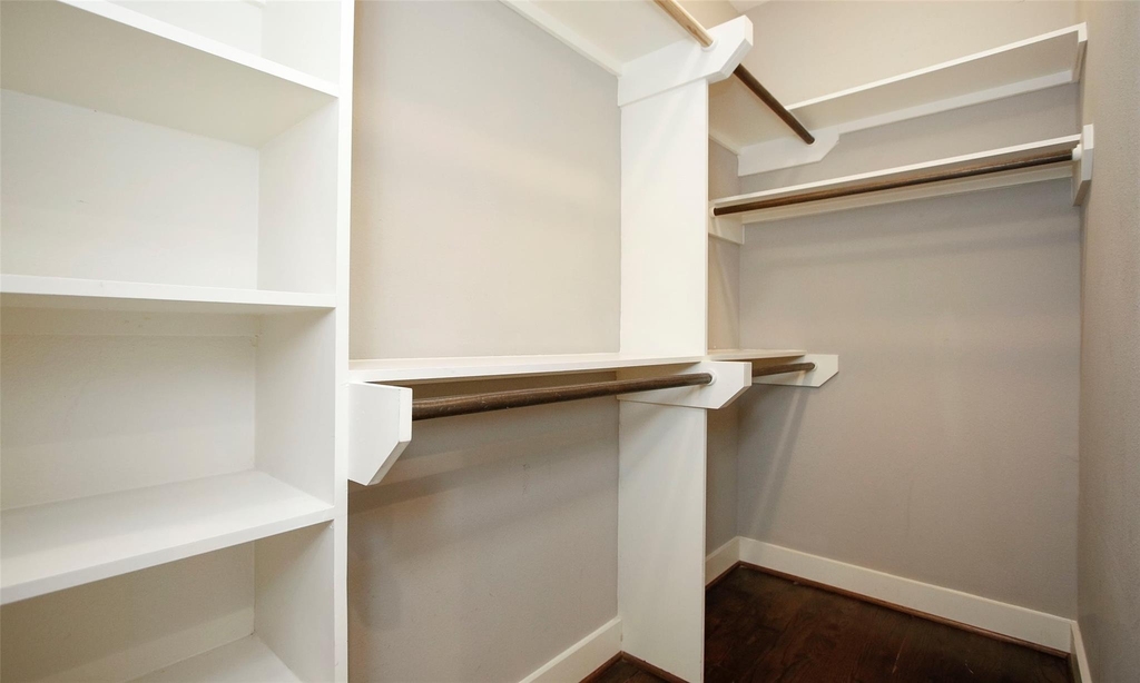 2911 Blodgett Street - Photo 13
