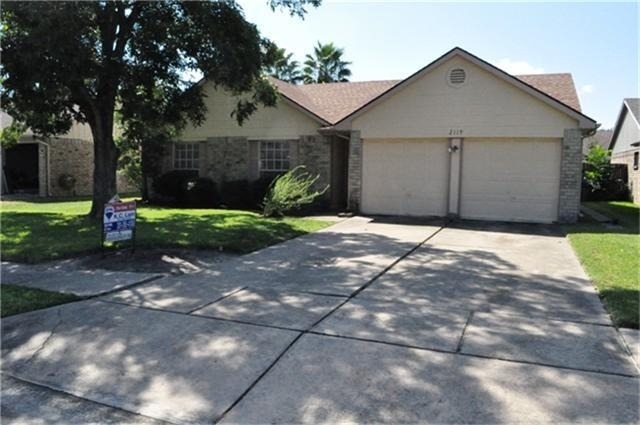 2119 Fountain Drive - Photo 0