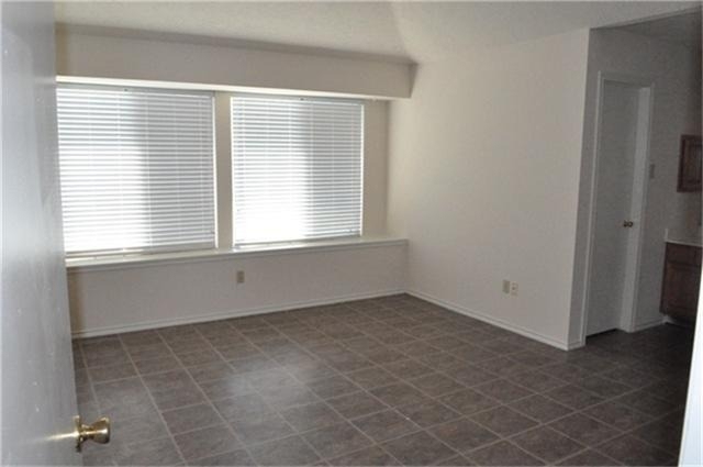 2119 Fountain Drive - Photo 8