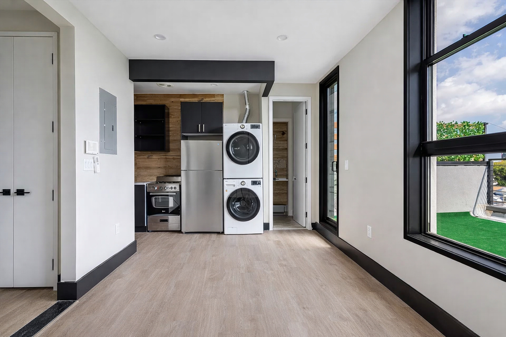 1667 Brooklyn Avenue - Photo 1