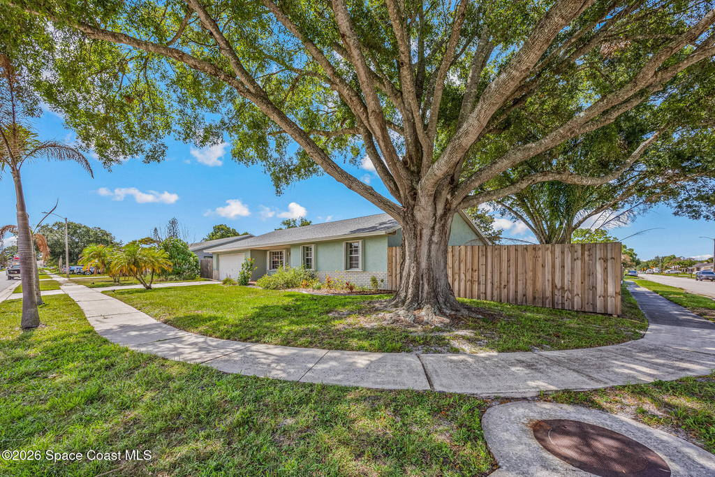 600 Xavier Avenue - Photo 1