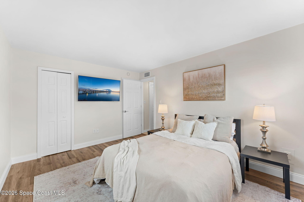 130 Roosevelt Avenue - Photo 13