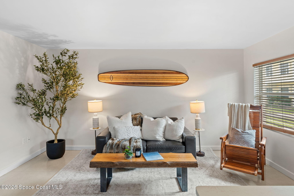 130 Roosevelt Avenue - Photo 3