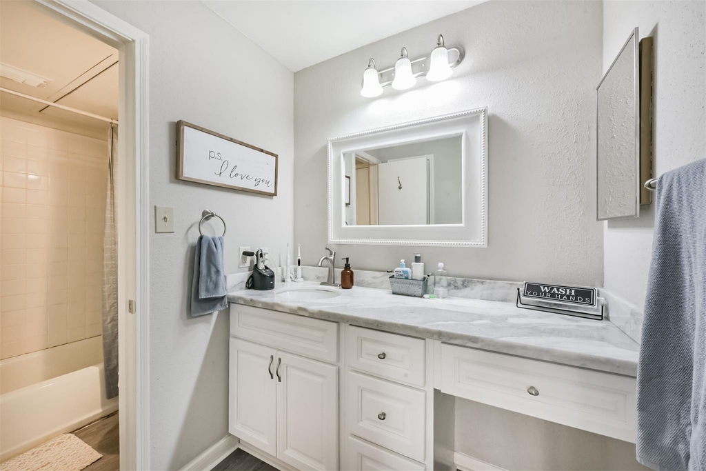 2121 Hepburn Street - Photo 19
