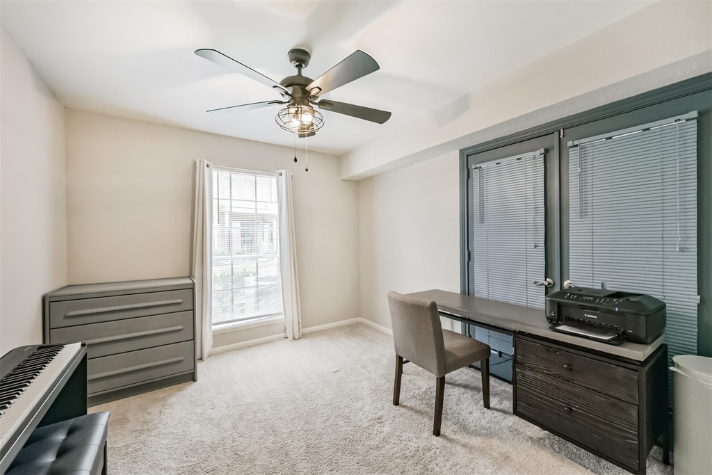 2121 Hepburn Street - Photo 22