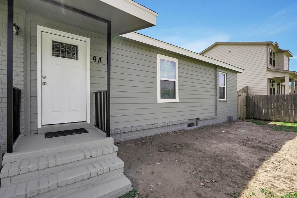 9 Becca Court - Photo 3