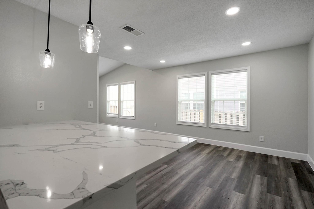 9 Becca Court - Photo 8