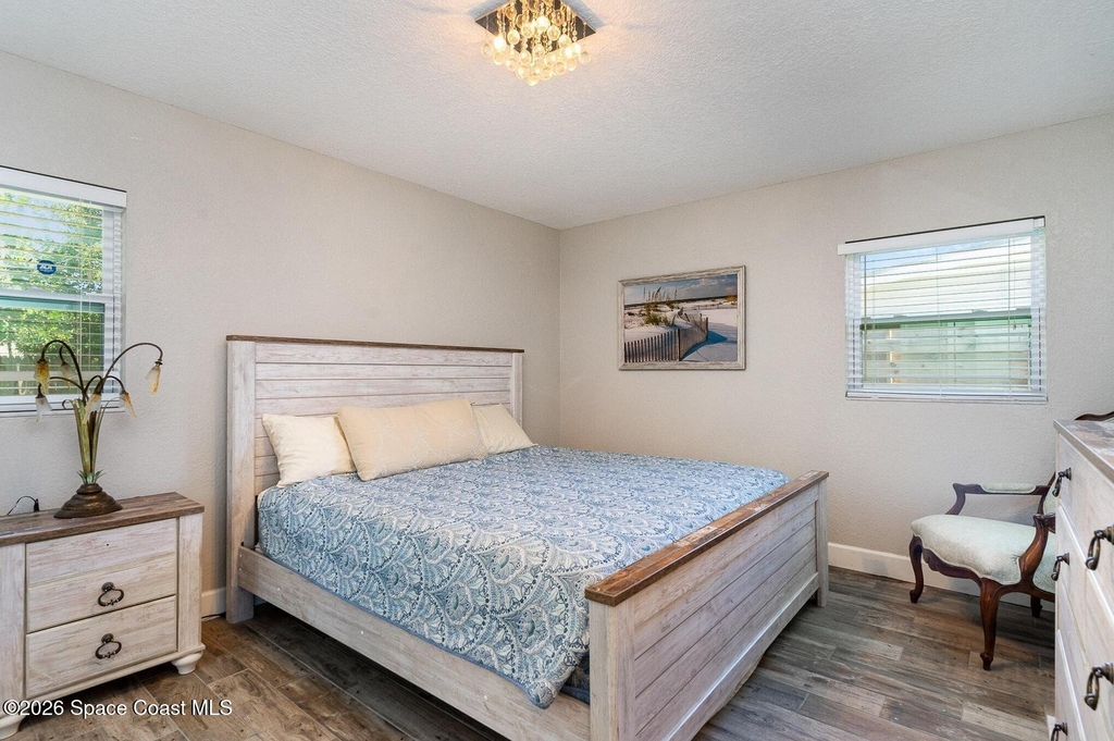 1052 Pine Tree Drive - Photo 7