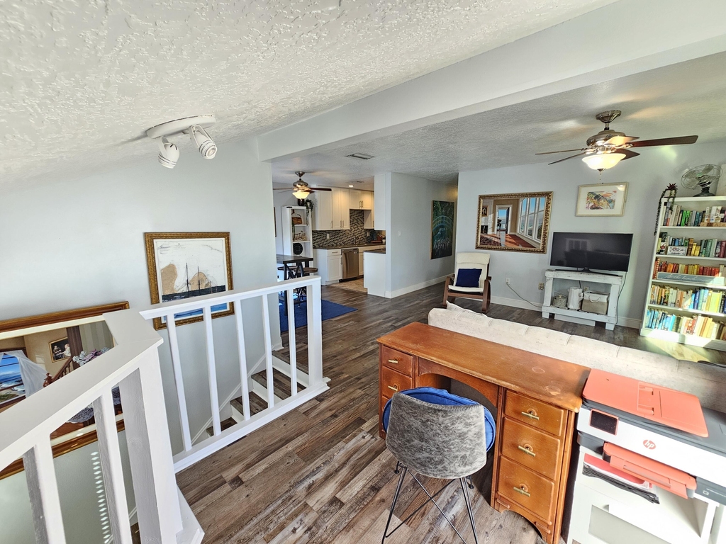 5 Fairway Drive - Photo 3