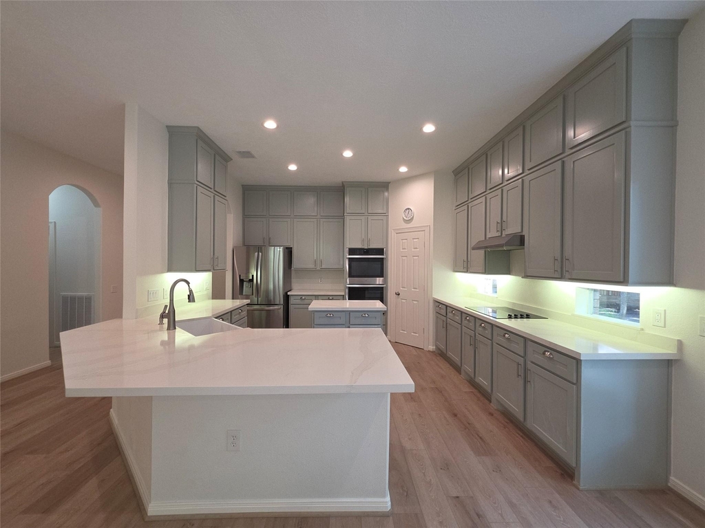 6 Cheshire Glen Court - Photo 2