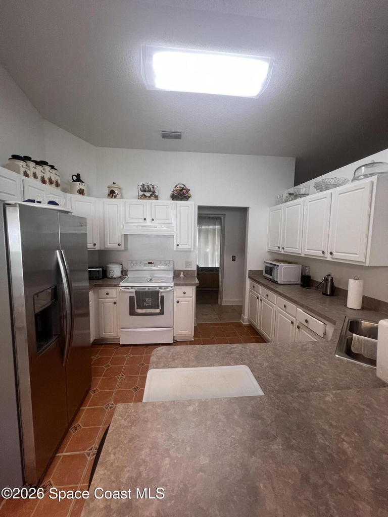 171 Chestnut Avenue Ne - Photo 6