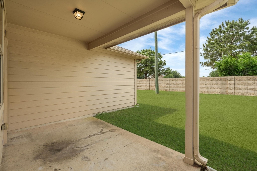 26350 Longview Creek Drive - Photo 21
