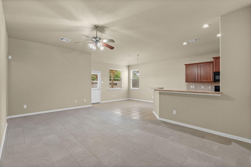 26350 Longview Creek Drive - Photo 3