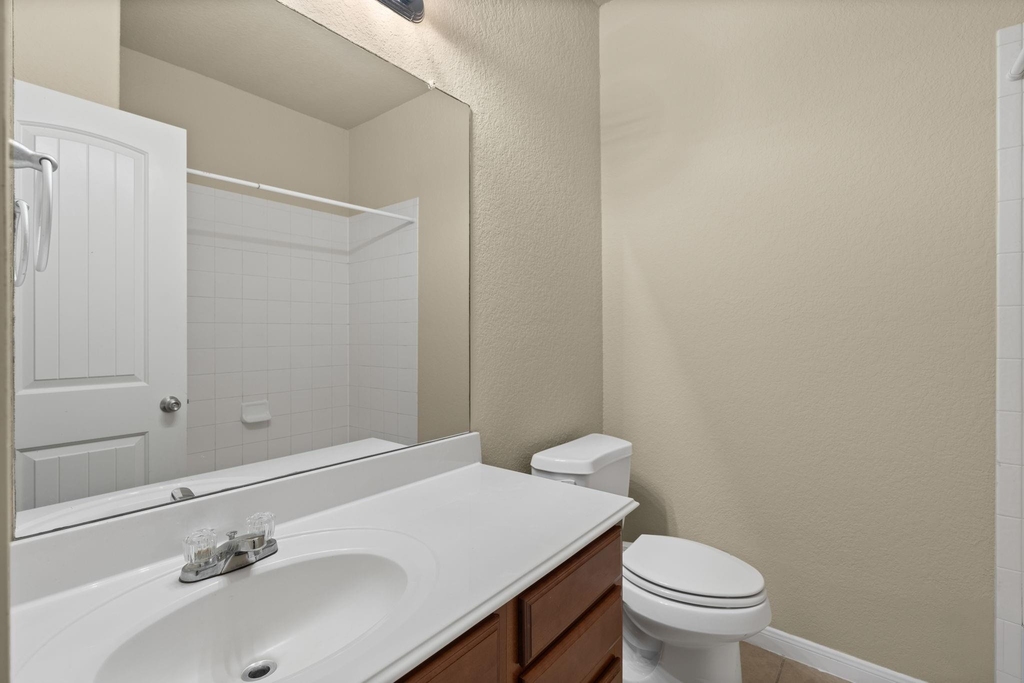 26350 Longview Creek Drive - Photo 17