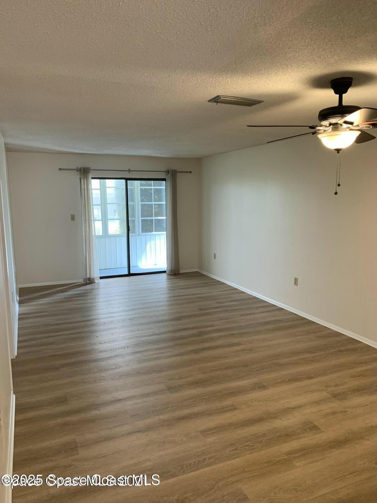 3755 S Hopkins Avenue - Photo 6