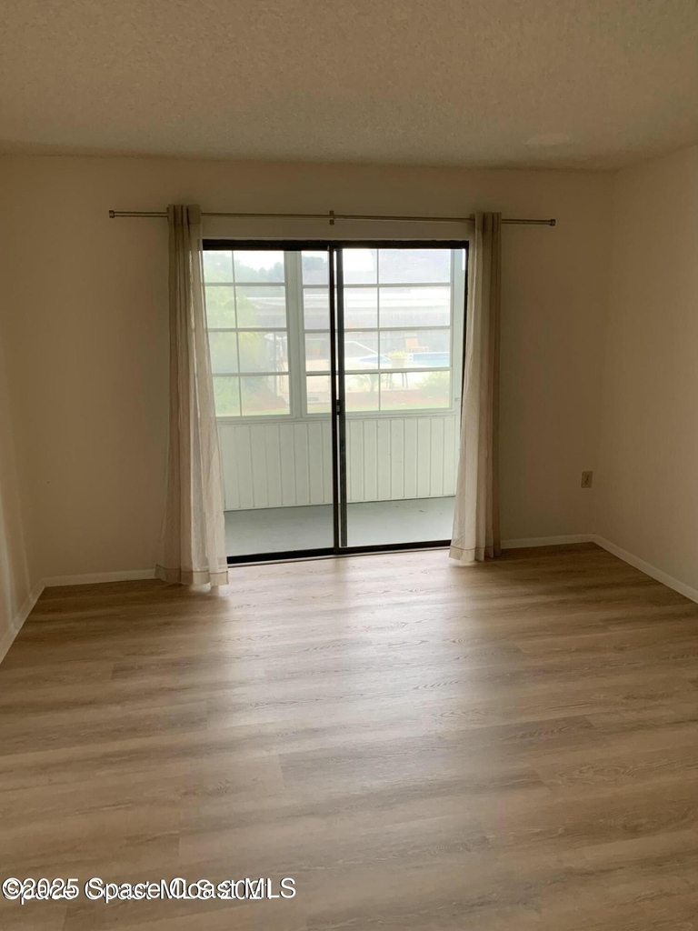 3755 S Hopkins Avenue - Photo 12