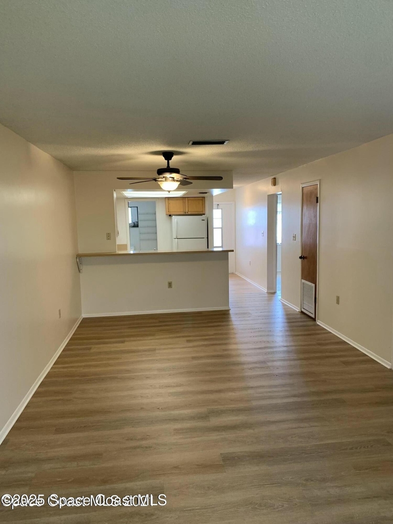 3755 S Hopkins Avenue - Photo 7