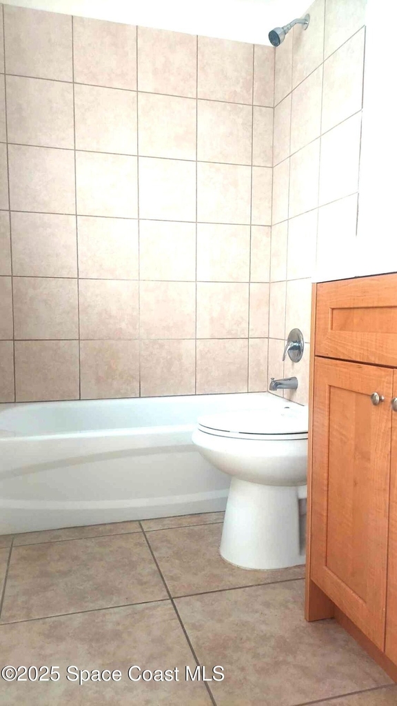 821 Angela Avenue - Photo 12