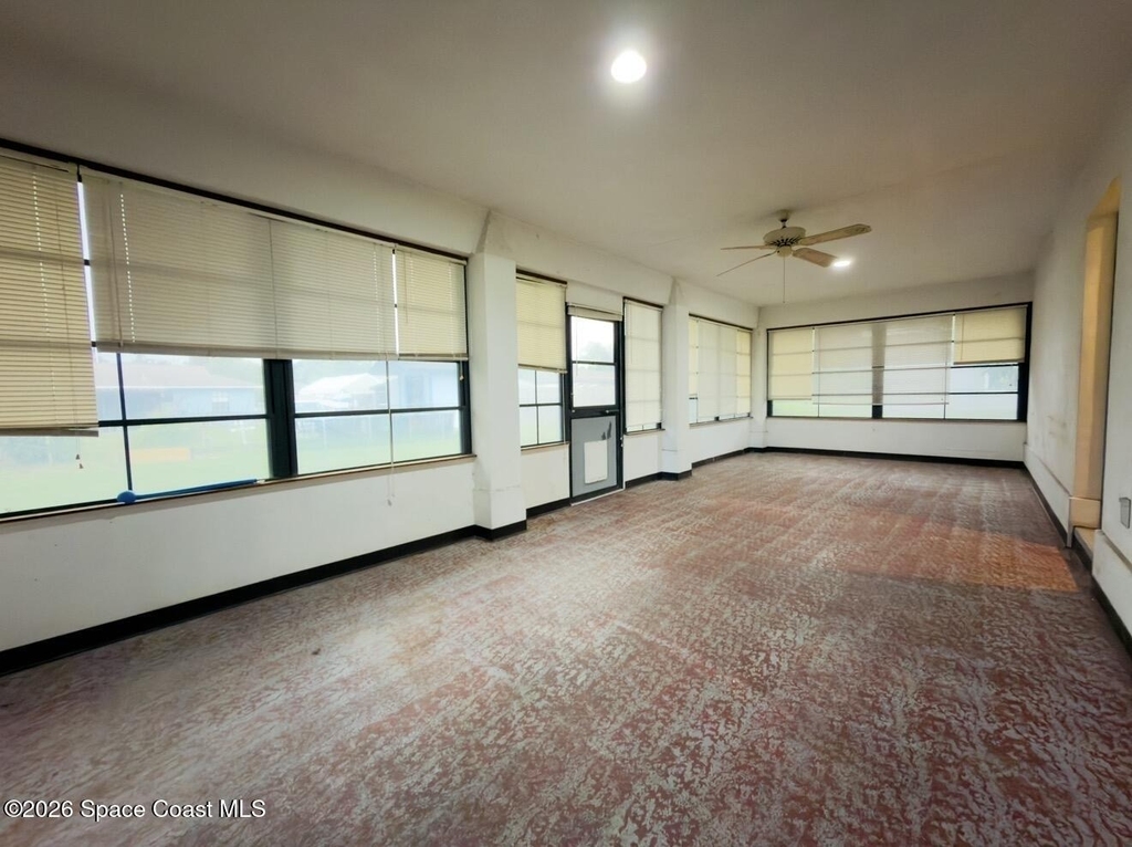 6446 Stillwater Avenue - Photo 9