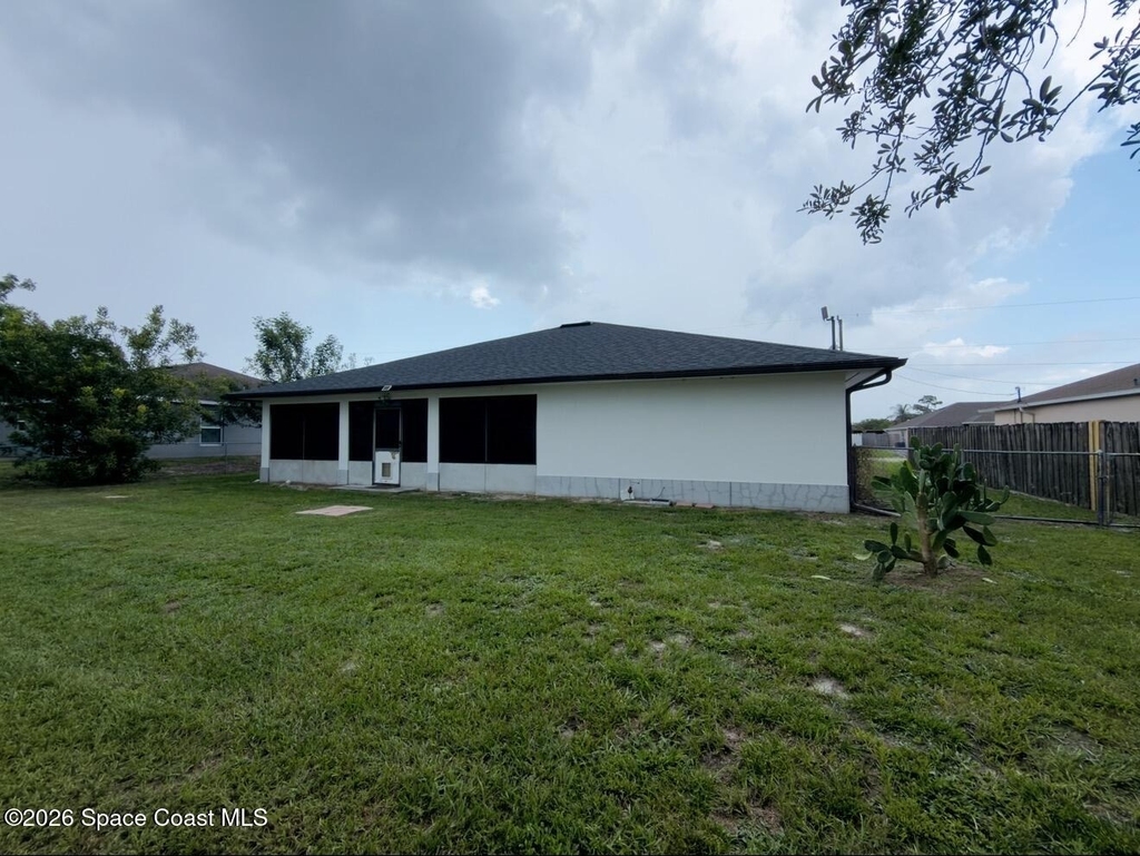 6446 Stillwater Avenue - Photo 11