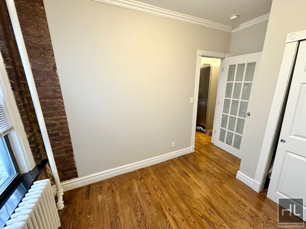 East 13th Street - Photo 2