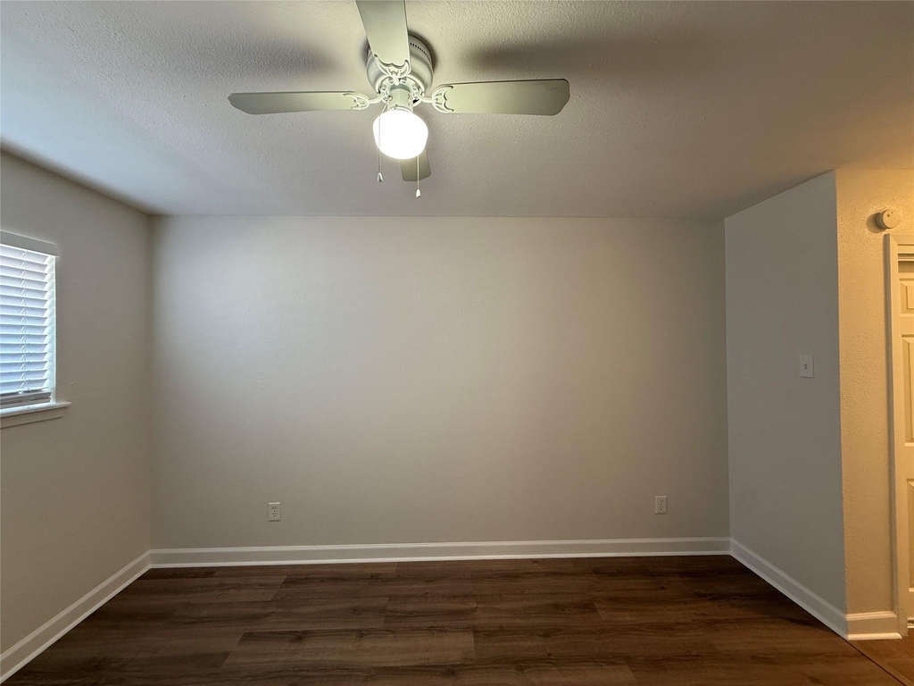 1141 N Durham Drive - Photo 11