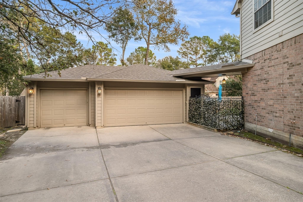 11 Winrock Place - Photo 35