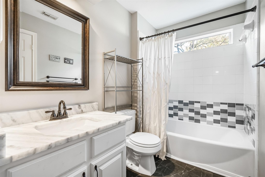 11 Winrock Place - Photo 8