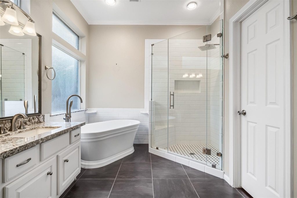 11 Winrock Place - Photo 30