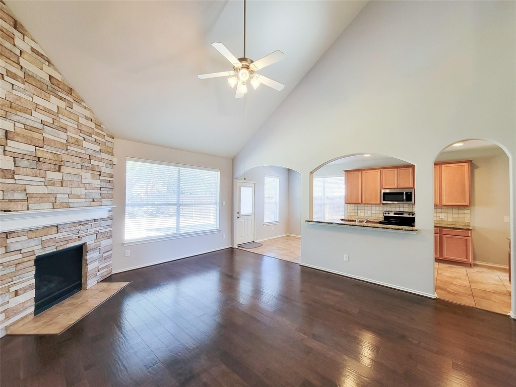 24502 Evangeline Springs Lane - Photo 9