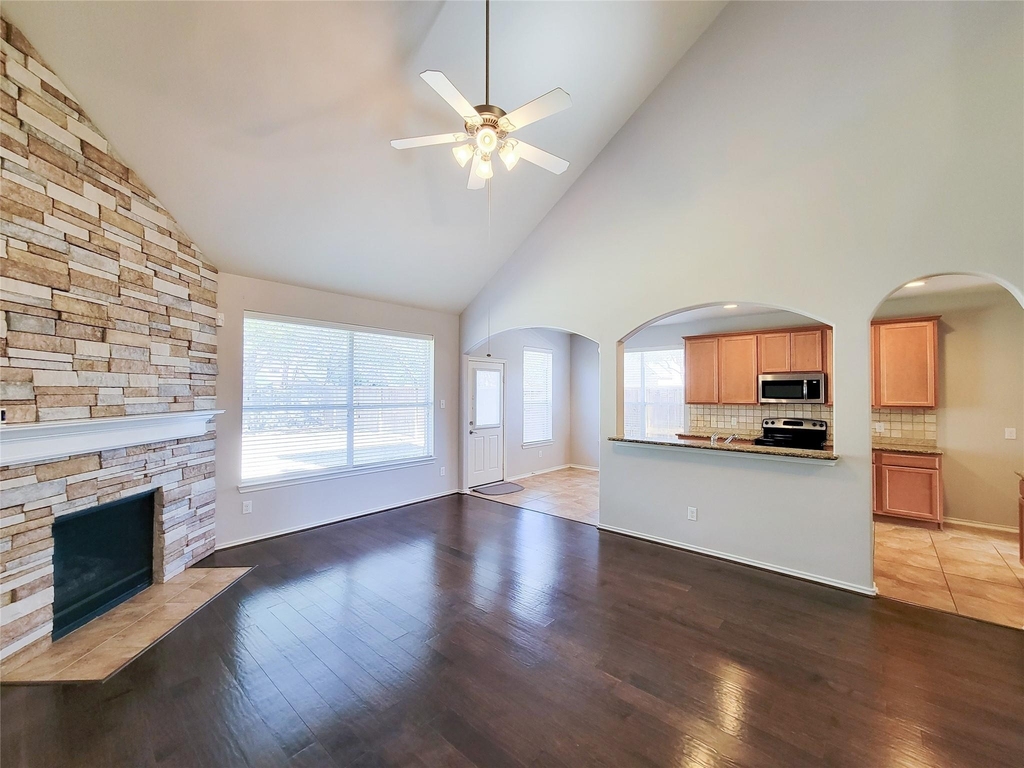 24502 Evangeline Springs Lane - Photo 5