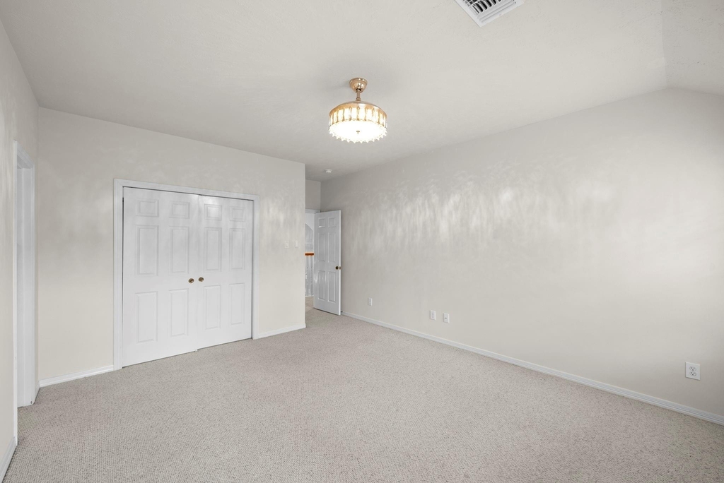 5526 Darschelle Drive - Photo 34