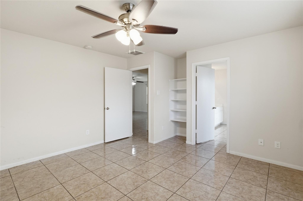 12530 Greencanyon Dr - Photo 15