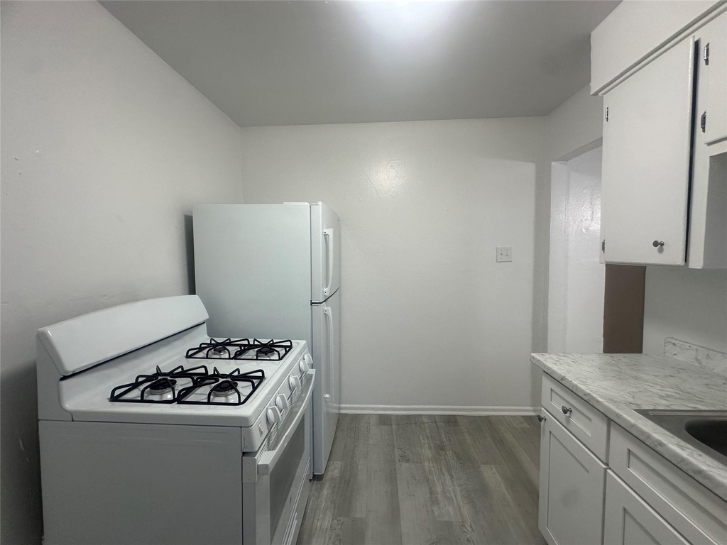 515 Margil Street - Photo 5
