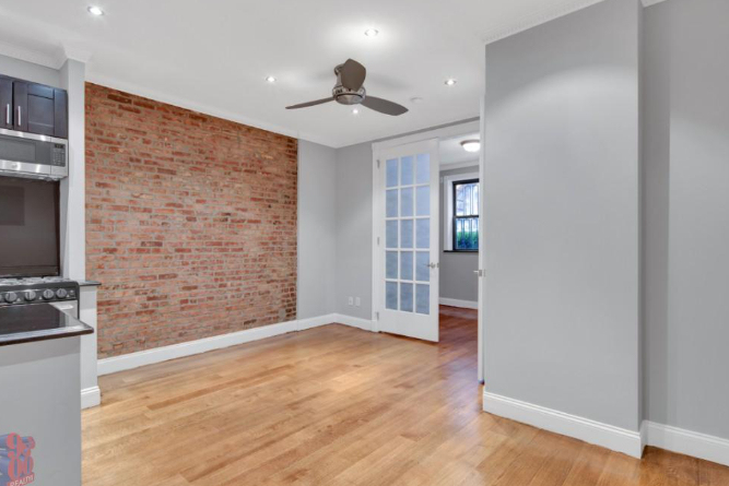 Lexington Ave & East 26th Street - Photo 2
