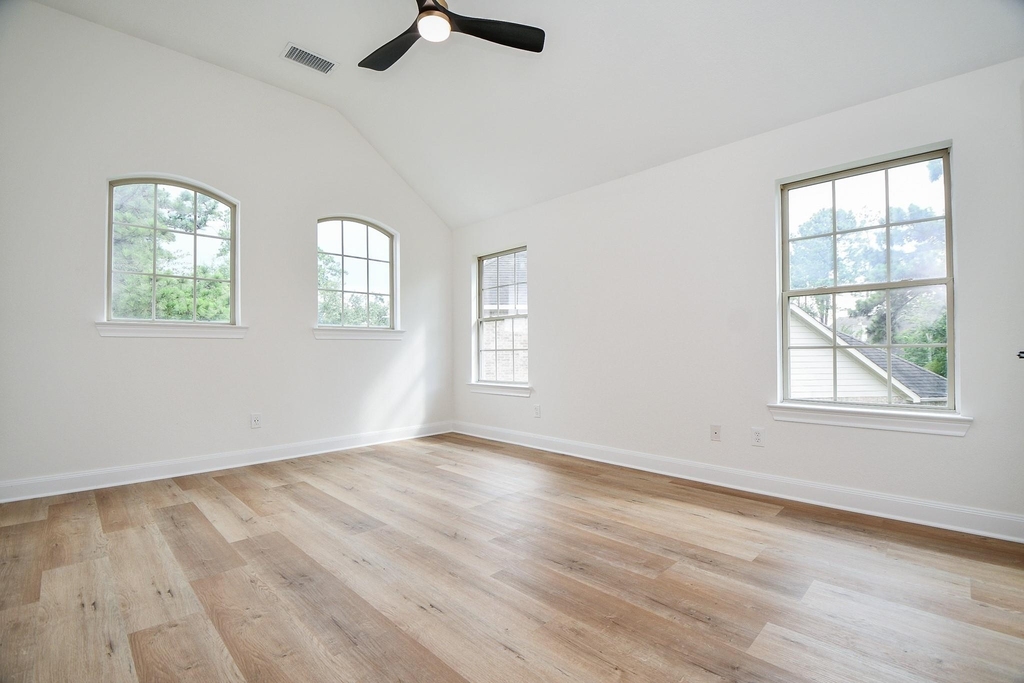 18 Hadlock Pl - Photo 12