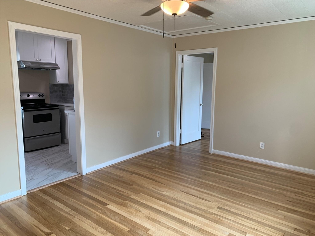 307 Avondale Street - Photo 5