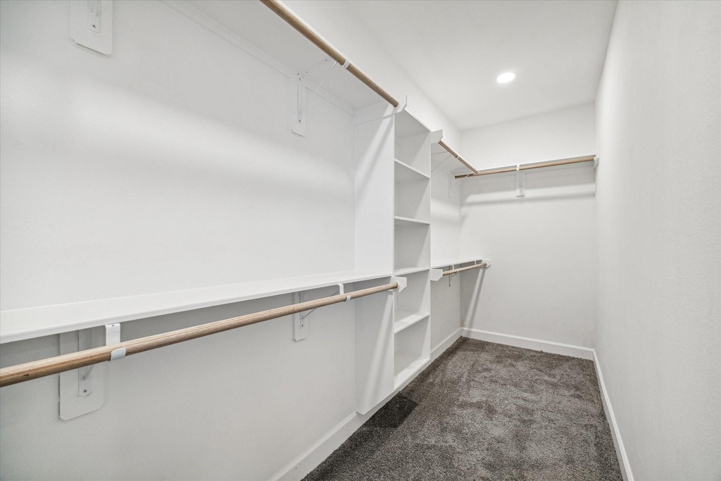 982 Randolph Street - Photo 14
