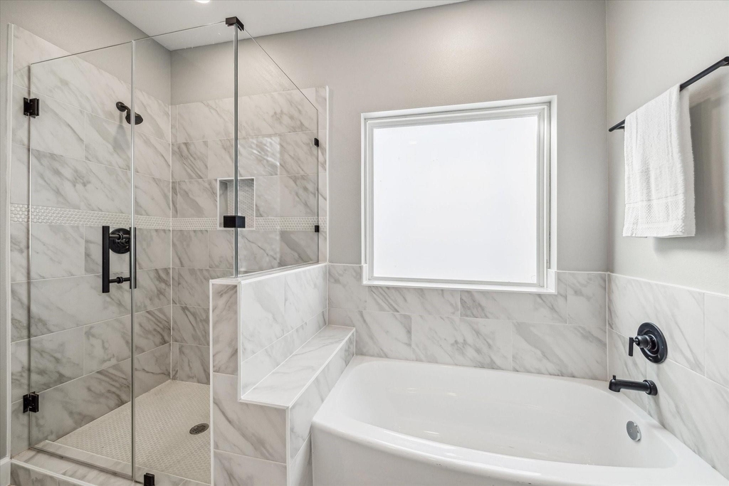 982 Randolph Street - Photo 11