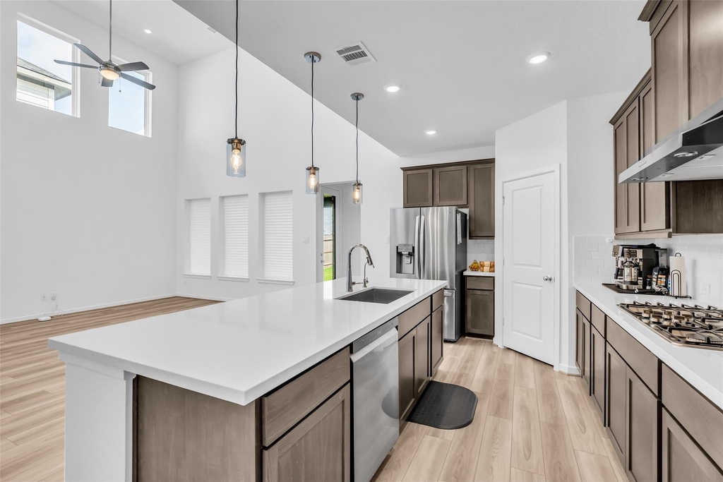 17822 Carnation Glen Drive - Photo 11