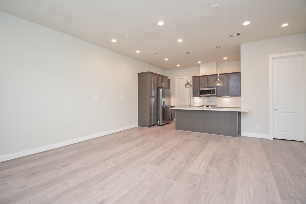5914 Jasper Jones Way - Photo 7