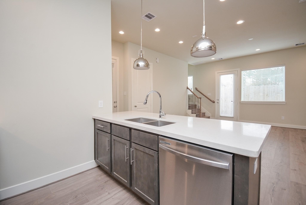 5914 Jasper Jones Way - Photo 5