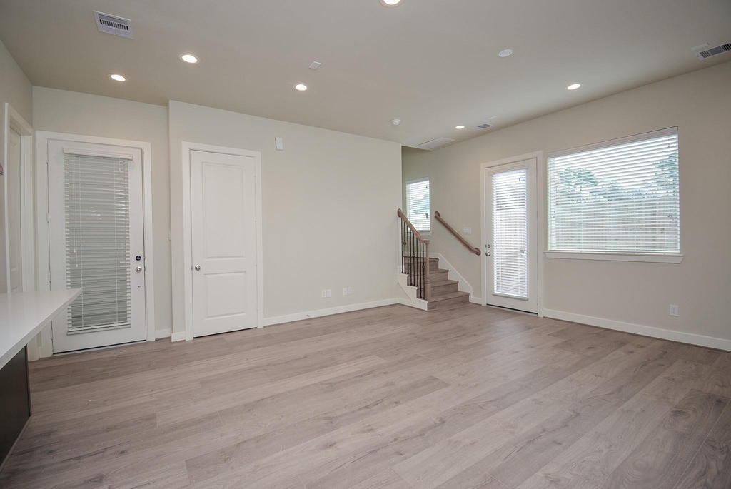 5914 Jasper Jones Way - Photo 8