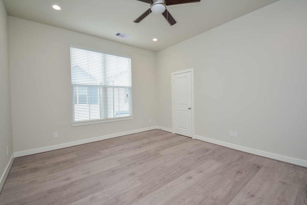 5914 Jasper Jones Way - Photo 18