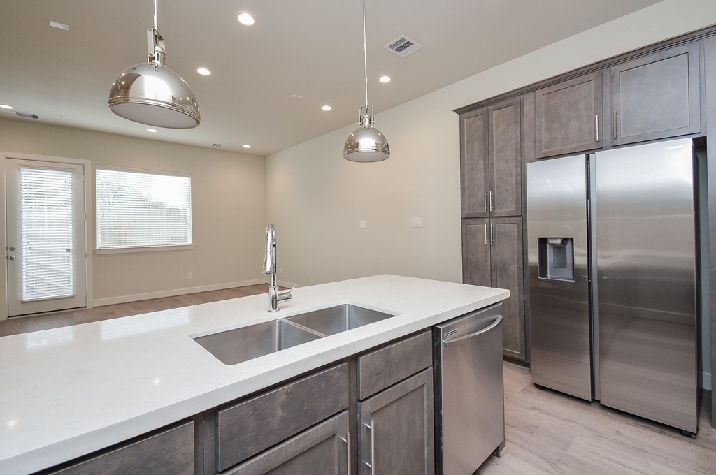 5914 Jasper Jones Way - Photo 4