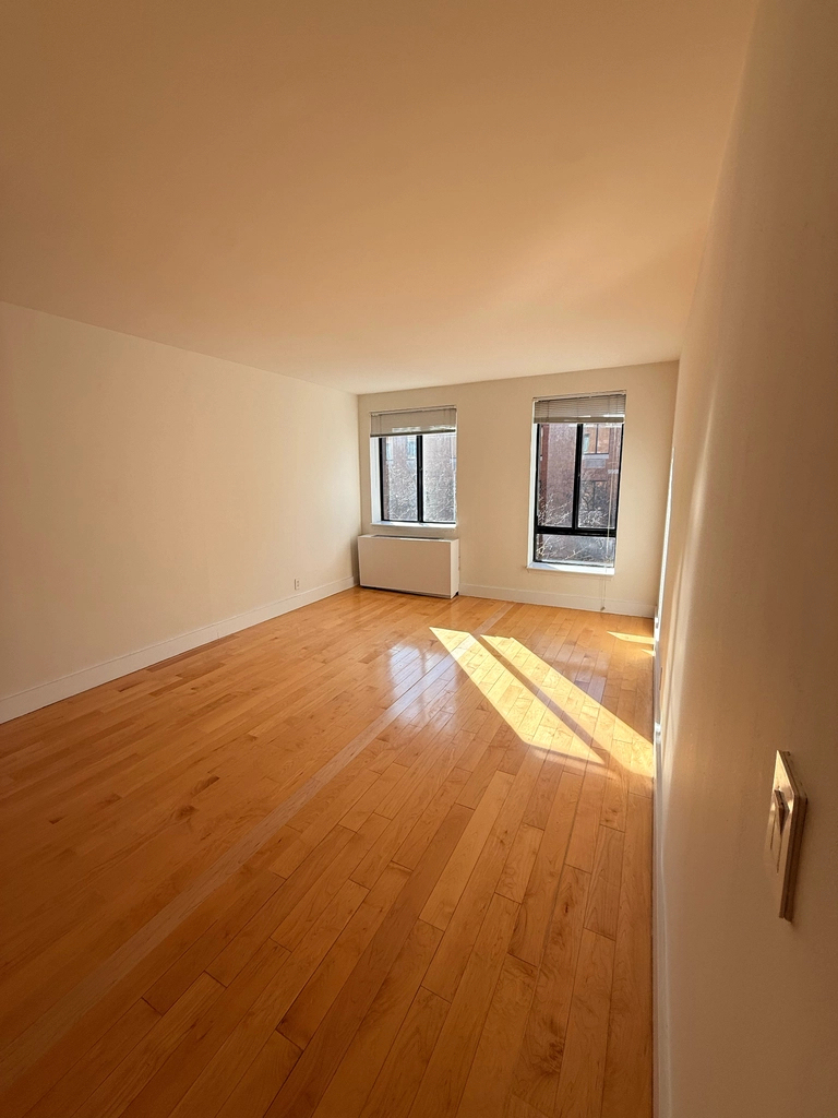 West 53rd Street - Photo 1