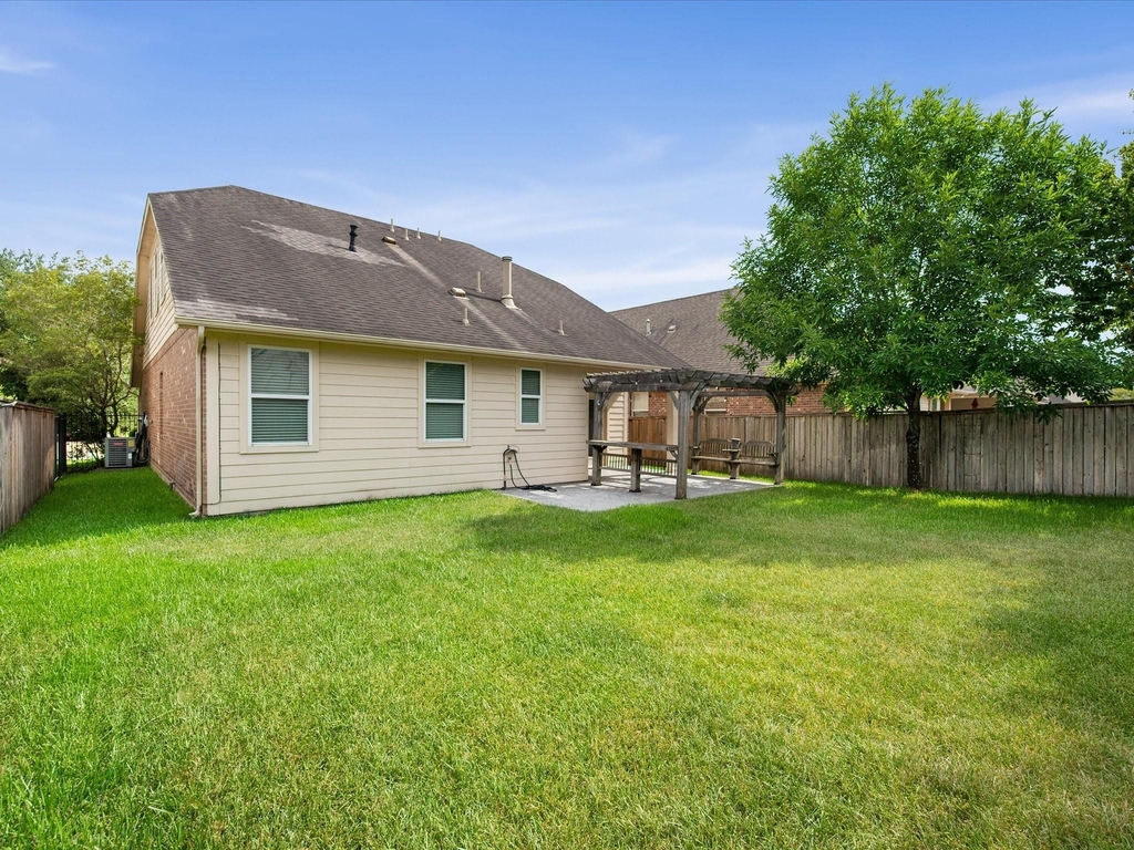 26 Canterborough Place - Photo 24