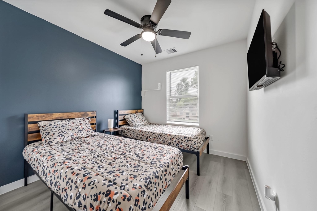 4011 King Street - Photo 10